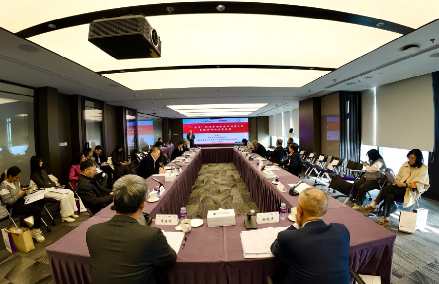 顶尖专家共识：资本市场不只是“晴雨表”，更是创新孵化器