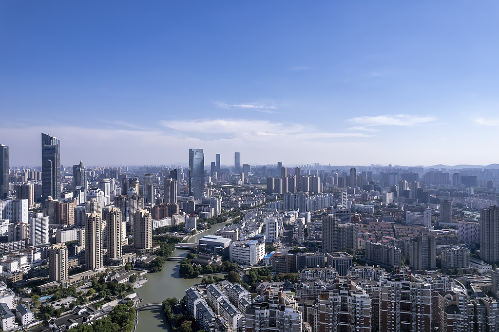 全国首个“全城、全网、全覆盖”车路云一体化示范工程落地无锡