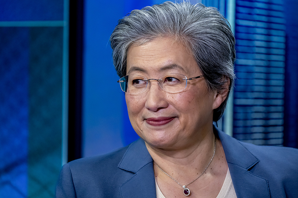 AMD财报电话会实录：牵手OpenAI将获千亿营收，2026年产品迭代成业务关键