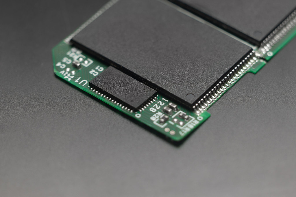 普冉股份拟收购诺亚长天31%股权 完善SLCNAND等产品线布局