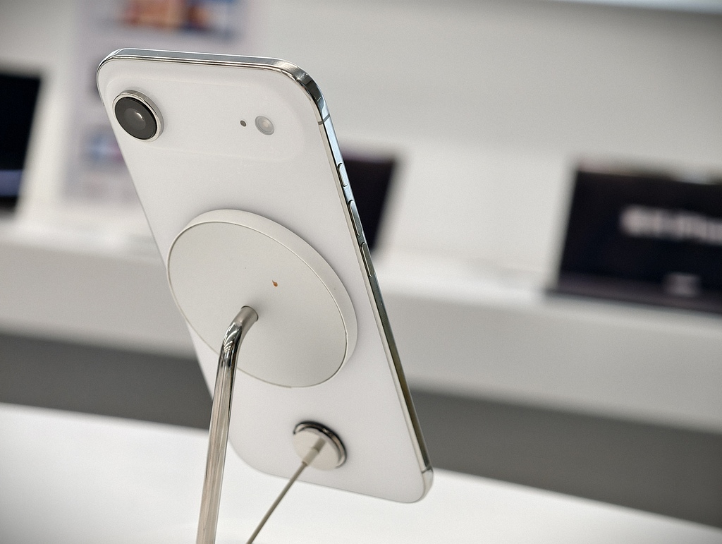 首秀成绝唱，iPhone Air的主创设计师离开苹果公司