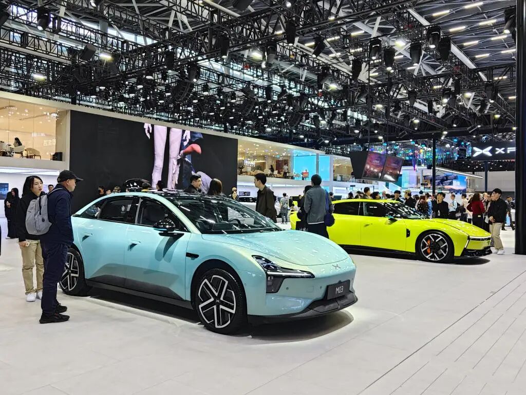 直击2025广州车展|合资品牌寻求突破：本土化加速补位 智能电动赛道再争高下