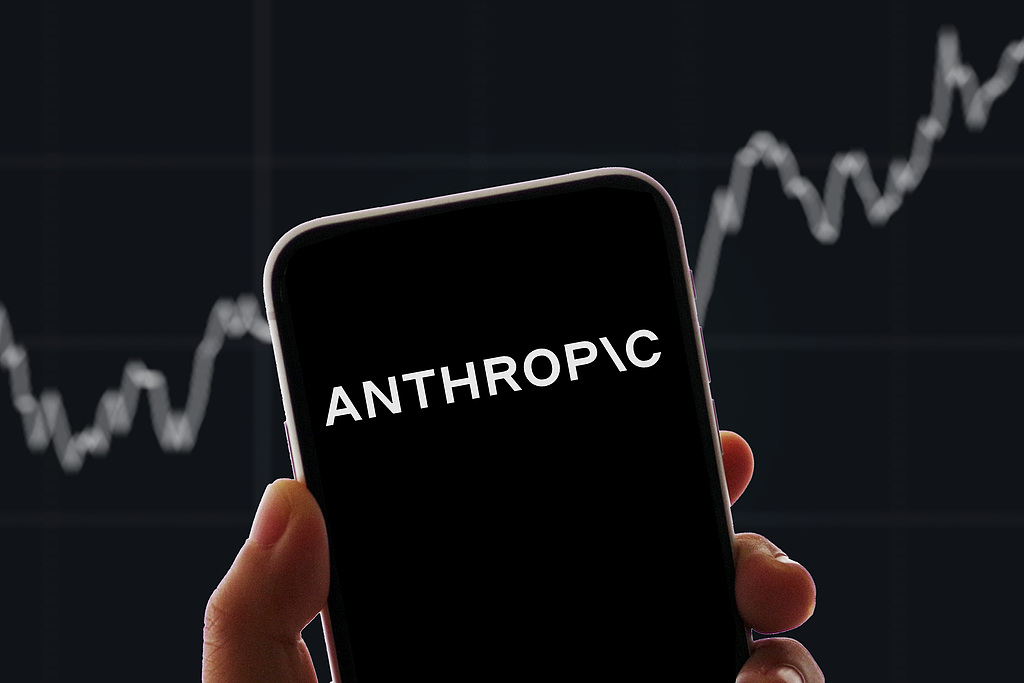 Anthropic发布模型Opus 4.5，称其编程能力已超越人类工程师