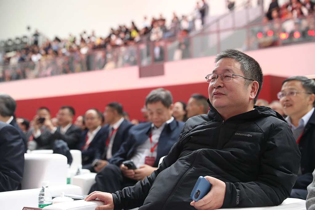 价值36亿！半导体大佬虞仁荣再度大手笔捐赠股份