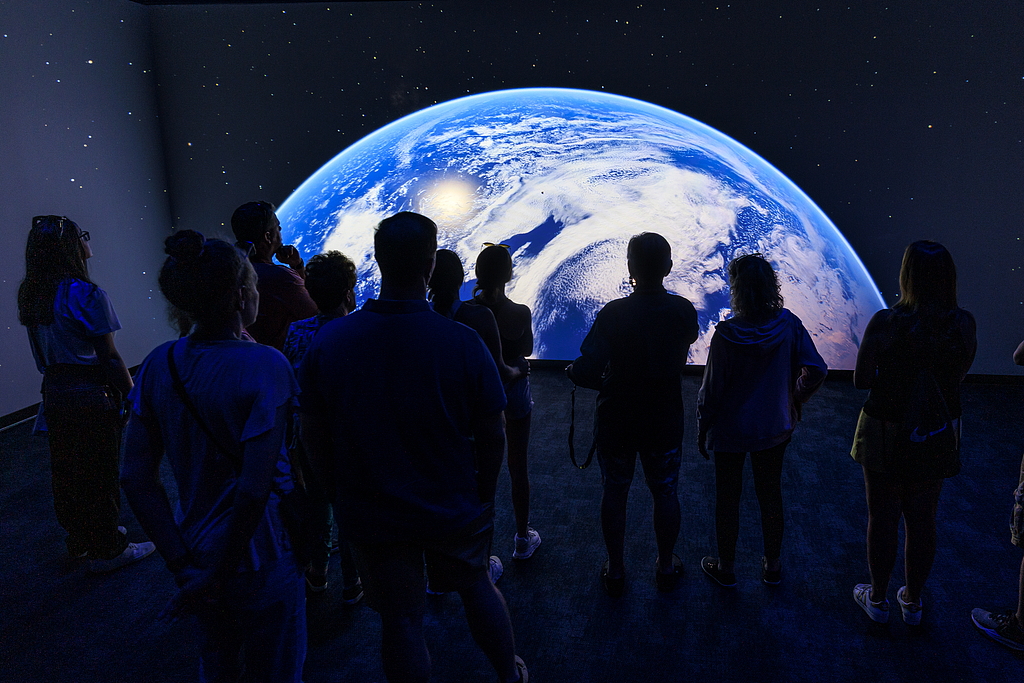 “太空数据中心”并非空谈？奥尔特曼被曝今夏真考虑过投资火箭公司