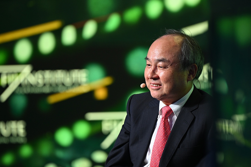 年底将至！软银加速筹集对OpenAI投资款 人工智能又点燃日本股市