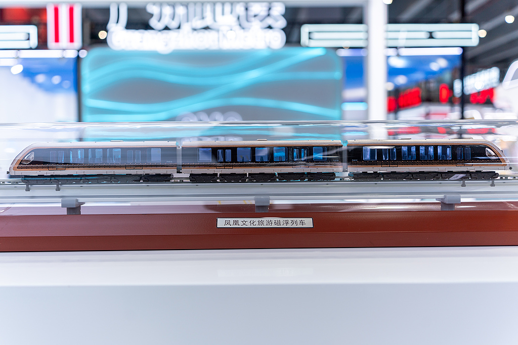 我国创造超导电动磁悬浮推进世界纪录 超导产业链迈入高速成长期