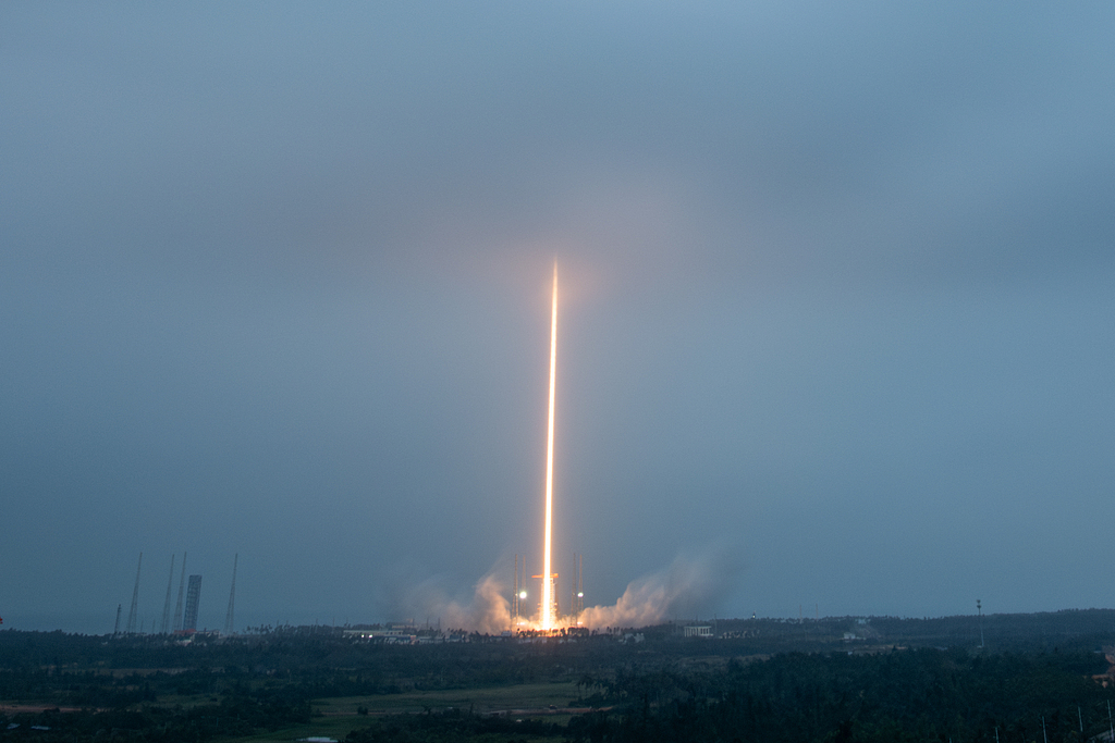 上交所明确商业火箭科创板上市新规 商业航天产业进入壮大期