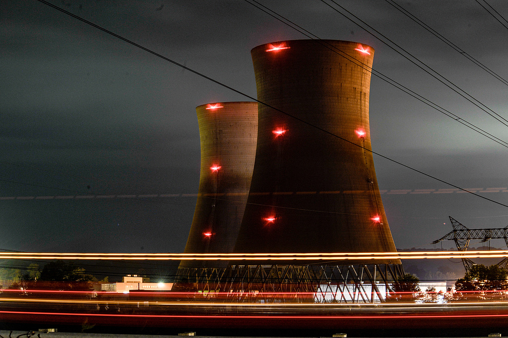 Meta投资核电厂为AI提供电力 核聚变产业链有望迎订单放量