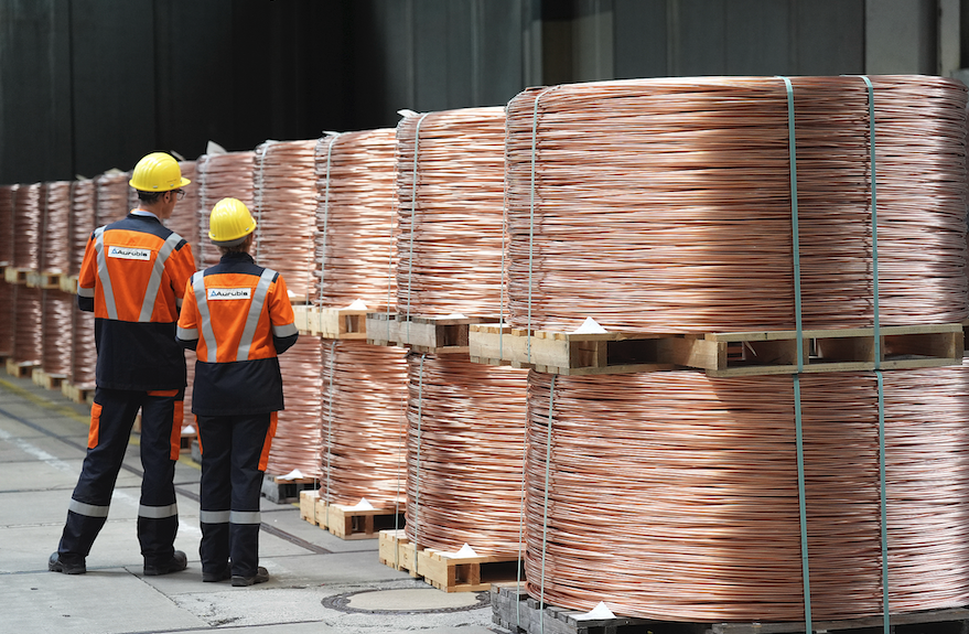 避险与投机共振！铜价突破历史新高 欧美矿业板块齐冲新高