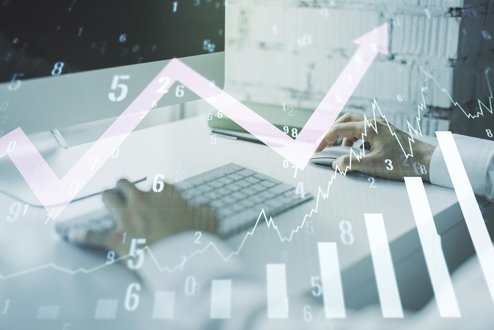 AI应用加速落地！MiniMax、云知声连日上涨 商业化能力仍是考验