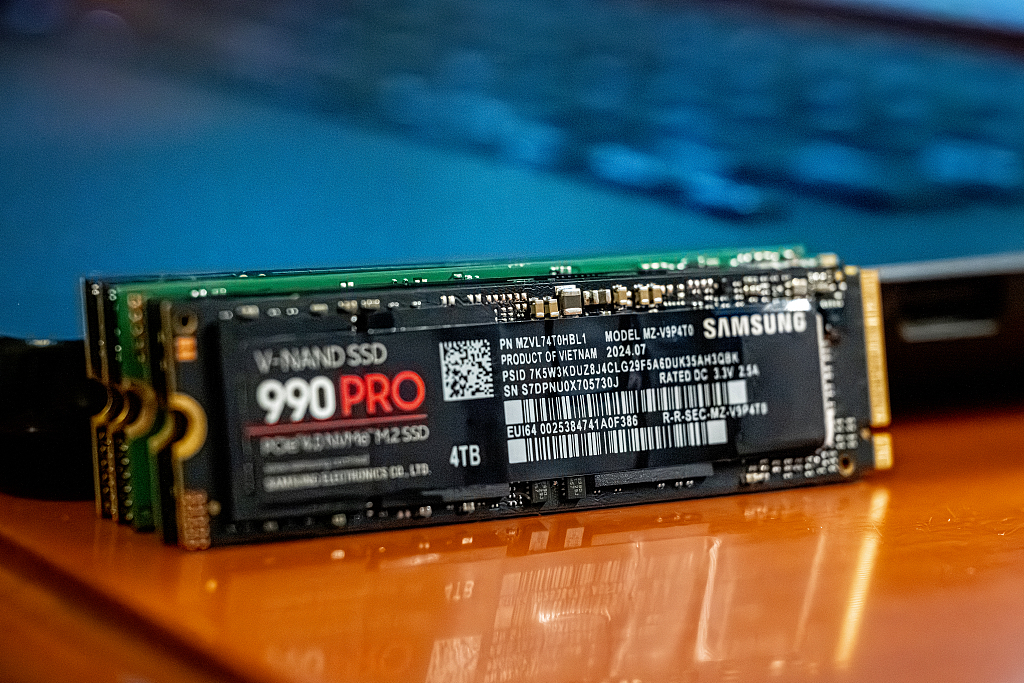 “存储荒”将愈演愈烈？行业人士敦促消费者抢先购买手机、电脑