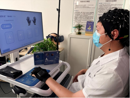 脑机海河实验室：全国首个“中医脑机接口”装备落地 相关技术已搭载神舟系列载人飞船