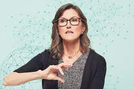 押注特斯拉与SpaceX合并？“木头姐”旗下太空ETF首度买入