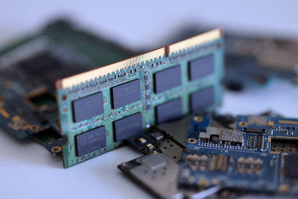 全线新高！Counterpoint：全球存储芯片Q1环比飙升90%