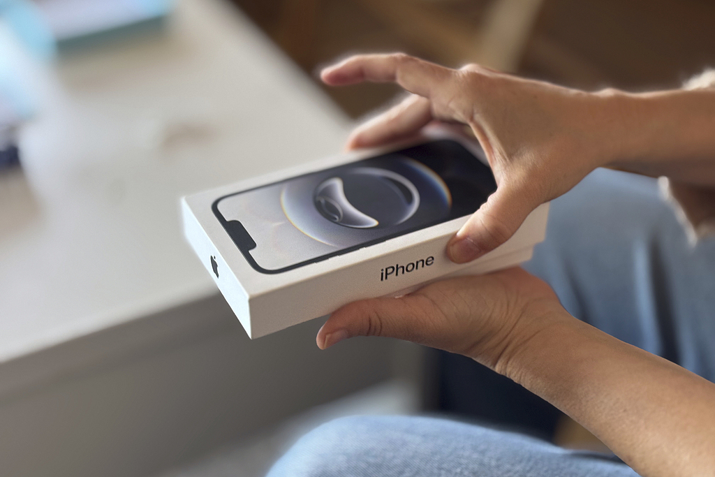 古尔曼曝苹果将掀新品发布潮： iPhone 17e、新iPad合力猛攻新兴市场