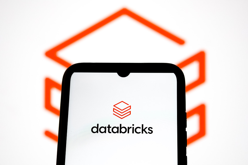 AI数据平台Databricks完成50亿美元融资 估值升至1340亿美元