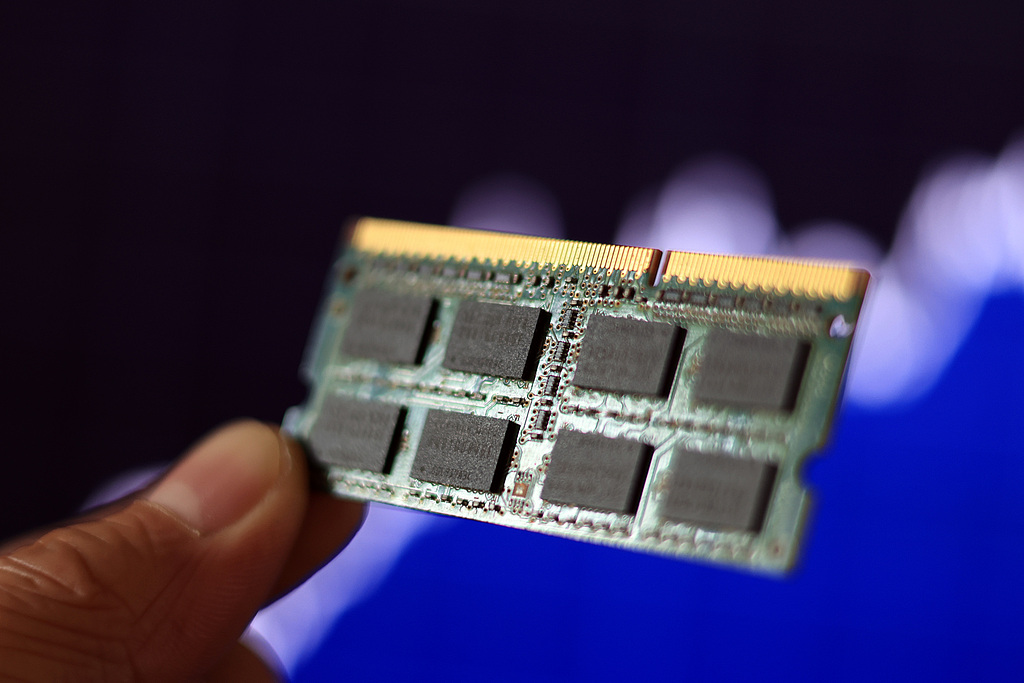 SK海力士DRAM及NAND库存仅剩约4周 存储行业景气或持续超预期