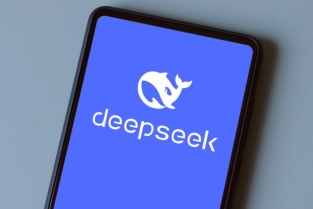 DeepSeek V4下周上线？原生多模态架构 技术报告同步开放