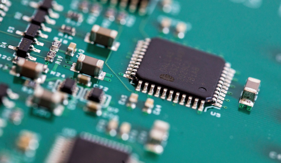 日本PCB生产商大涨16%再创新高 据传业绩上调与SpaceX直接相关