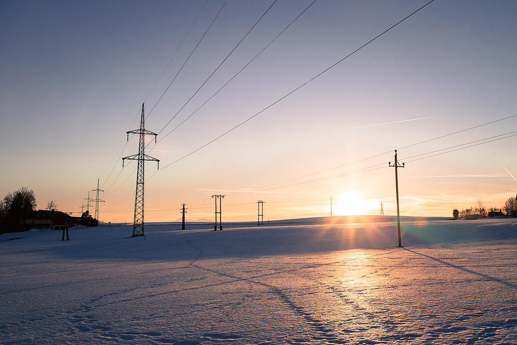 智能电网龙头三连板 智能配电