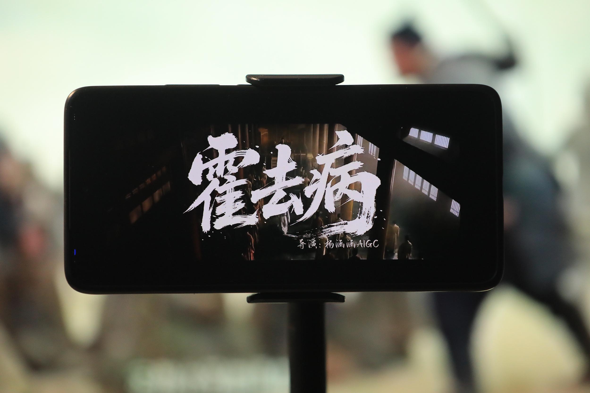 AI短剧《霍去病》火了！制作成本、播放量引发热议 AI漫剧工业化走到哪一步了？