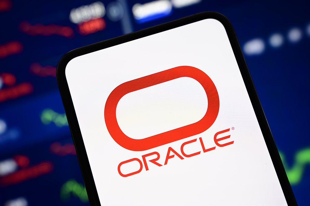 甲骨文财报会实录：高管驳斥“SaaS末日论” AI基建靠“轻资产扩张”