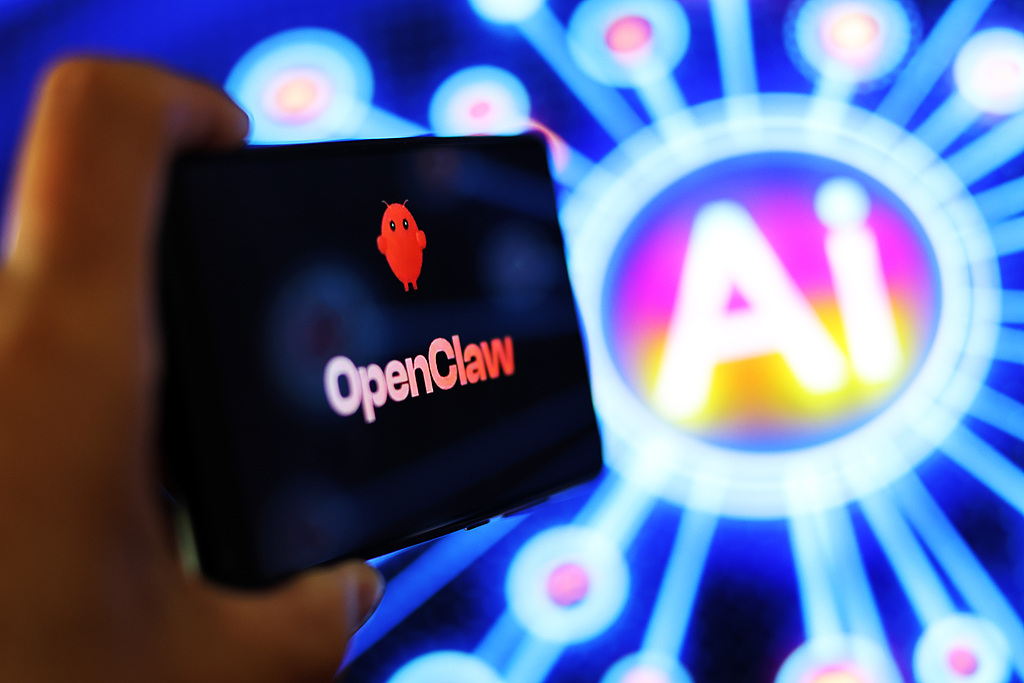 “AI龙虾”热潮背后：国产大模型霸榜 云端部署需求激增