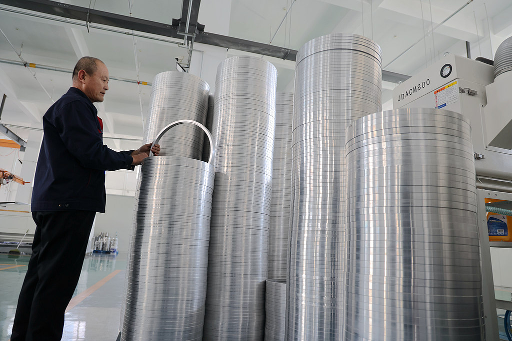 全球最大单体铝冶炼厂减产19% 供给担忧或推动铝价超预期上涨