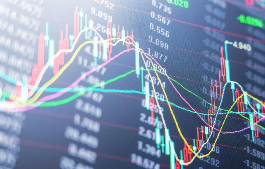 【数据看盘】多路资金激烈博弈存储芯片人气股，一线游资联手量化资金抢筹金开新能