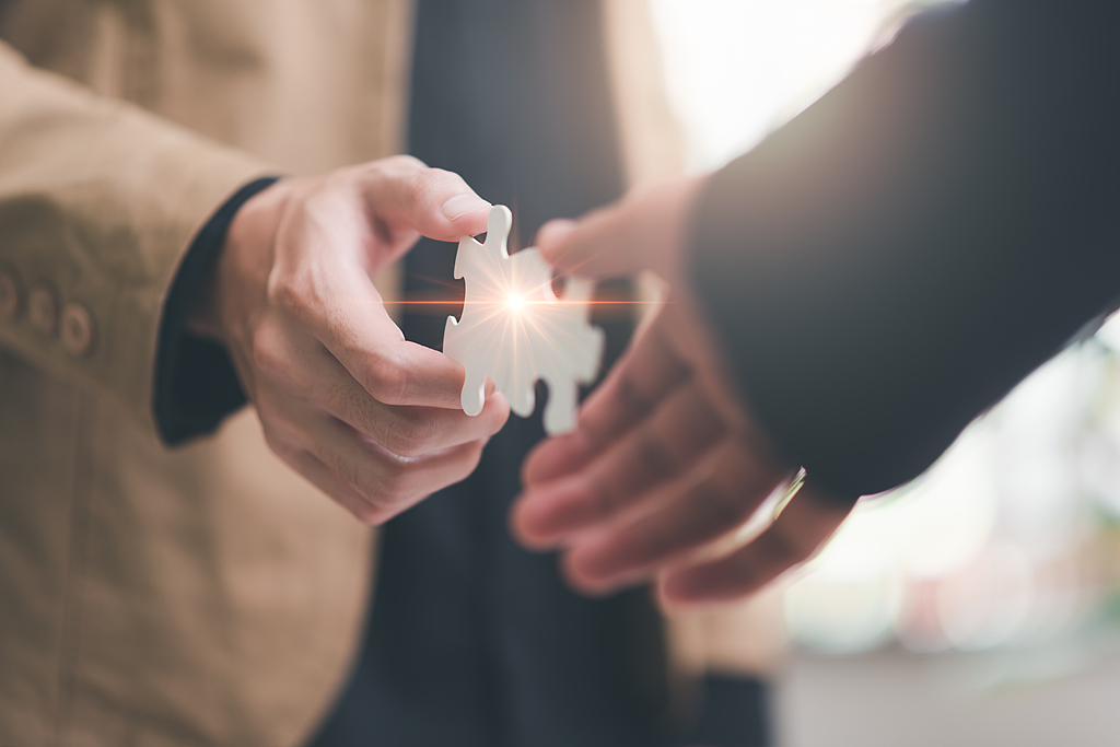 龙头6天4板 本周披露并购重组进展的A股名单一览