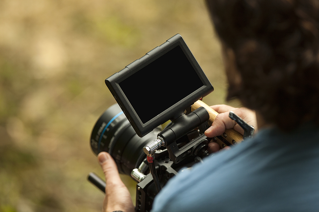 成本砍至 1/10、肖像侵权......短剧行业遭遇AIGC“大洗牌”