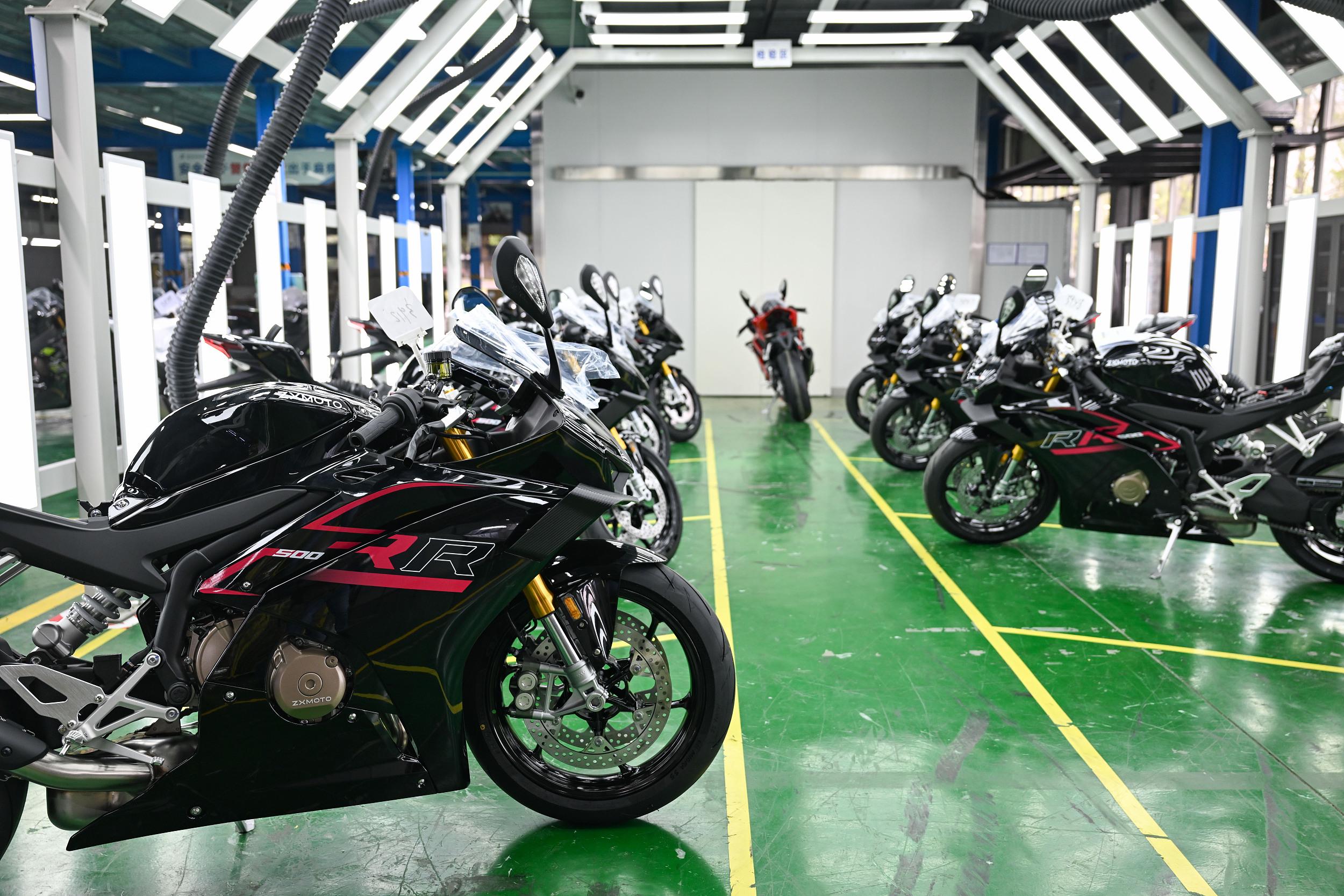 张雪机车双冠点燃A股摩托板块，终端订单排至5-7月