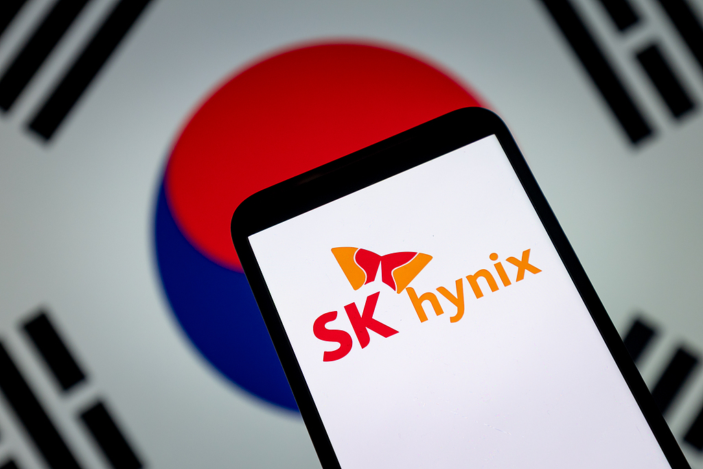 全球存储大狂欢！SK海力士股价再创新高 闪迪、南亚科捷报频传