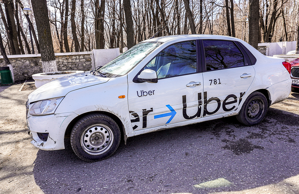 优步拟投入100亿美元押注Robotaxi 业务战略出现重大转向