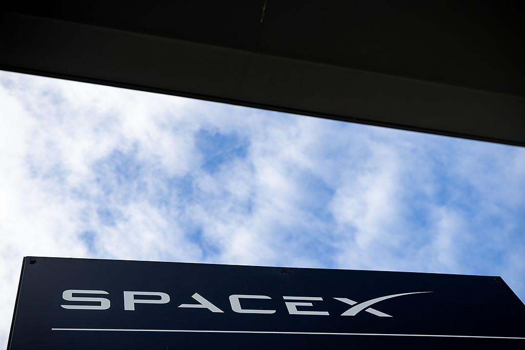 SpaceX上市前再下一子：今年或收购人工智能初创公司Cursor