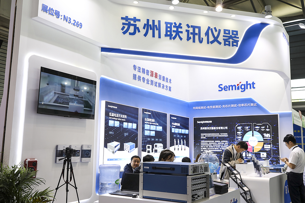 “站在光里”的新股！联讯仪器