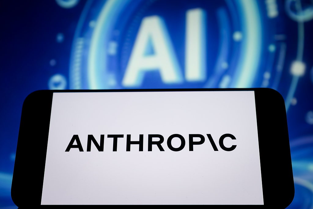 AI竞争格局生变！Anthropic最新估值超越OpenAI 年化收入半年内涨4