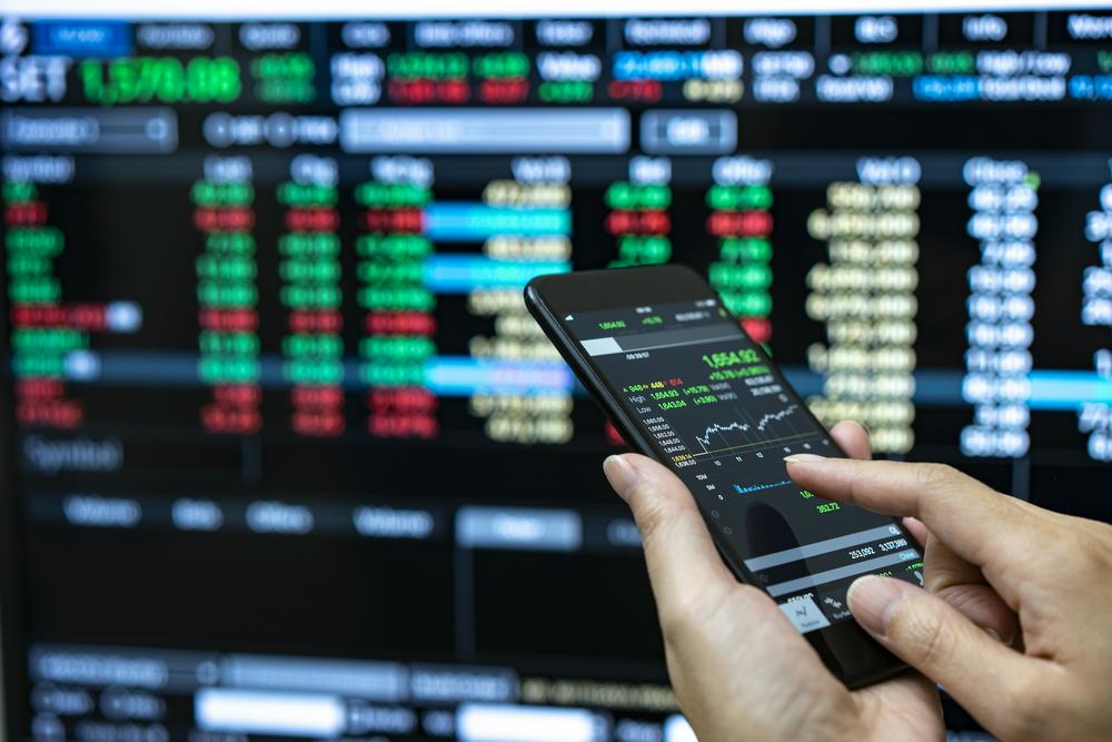政策与技术双轮驱动，民商火箭进入盈利弹性验证期