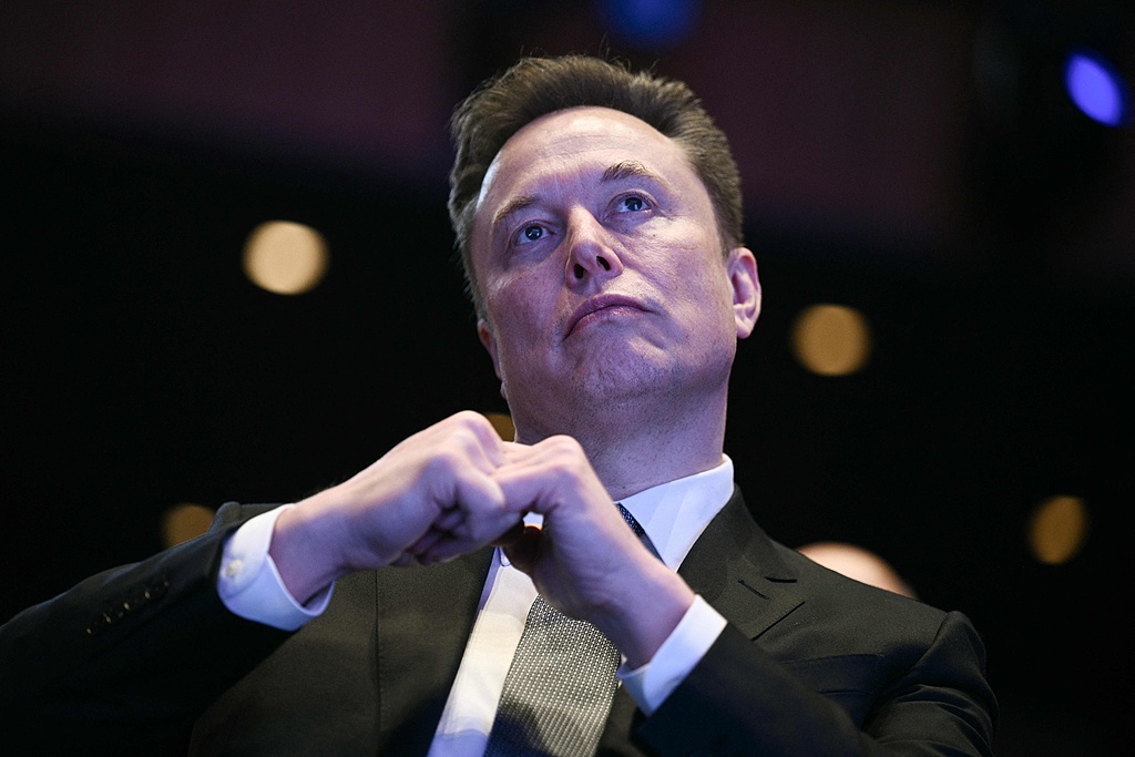 马斯克爆料：正着手推进SpaceX IPO事宜，自动驾驶汽车今年将实现更广泛部署
