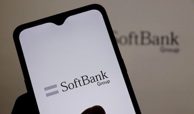 英伟达炸裂财报引爆AI乐观情绪 软银市值两天大增逾4000亿