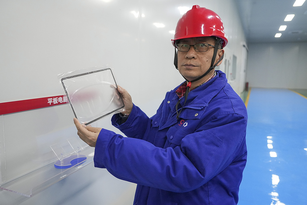 英特尔欲打造全球首座玻璃基板量产基地 玻璃基板有望崭露头角