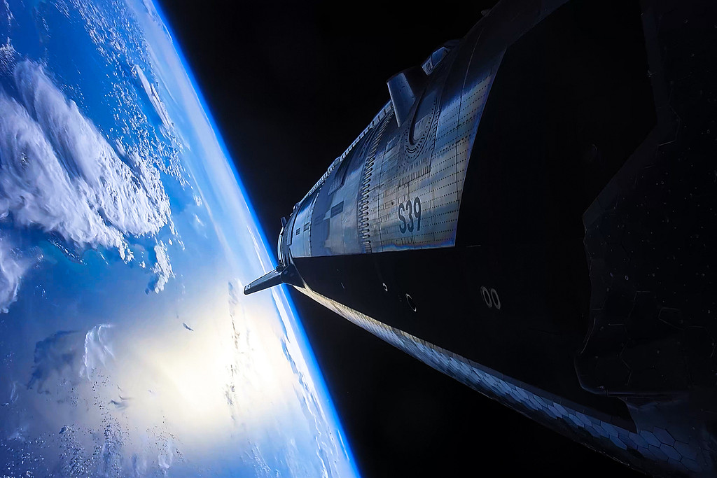 IPO前再传利好！SpaceX拿下美国太空军22.9亿美元卫星通信合同