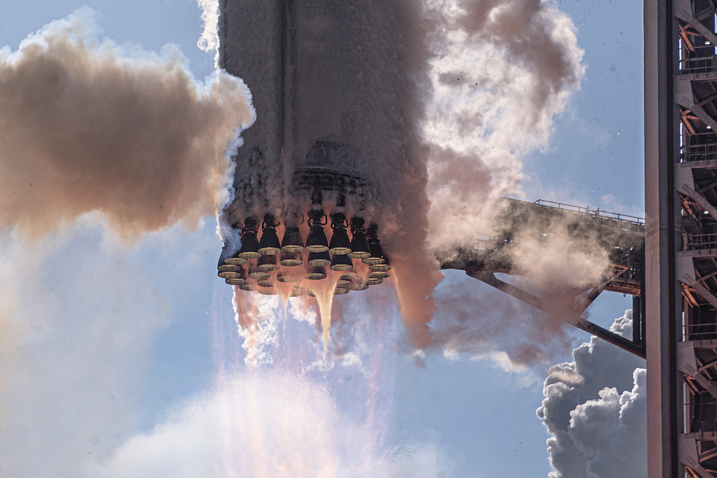 SpaceX星舰V3首飞五天后 美国联邦航空管理局因发射事故下令停飞